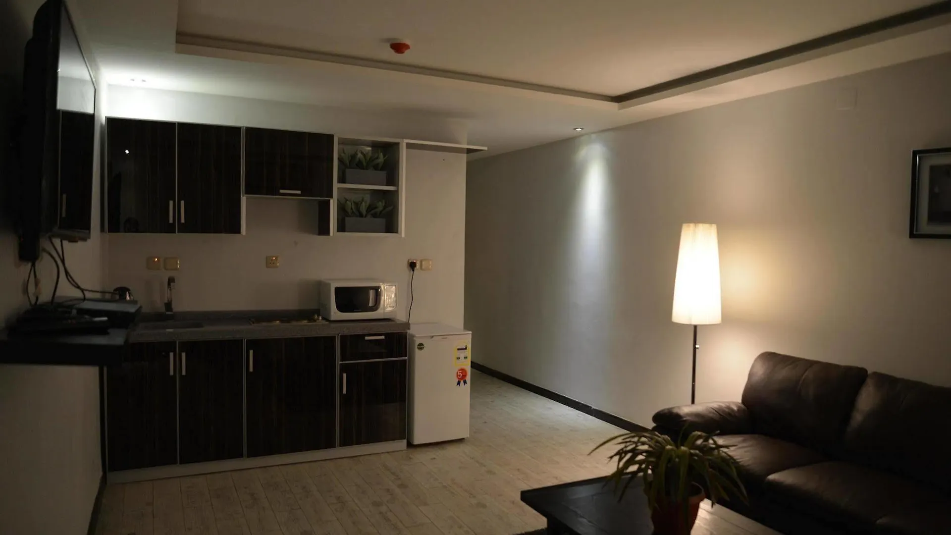 Jeddah Grand Beach Aparthotel 4*,  Saudi Arabia